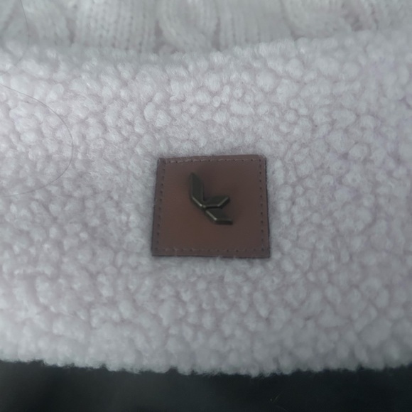 Koolaburra by UGG Cream Knit Beanie - Picture 3 of 3